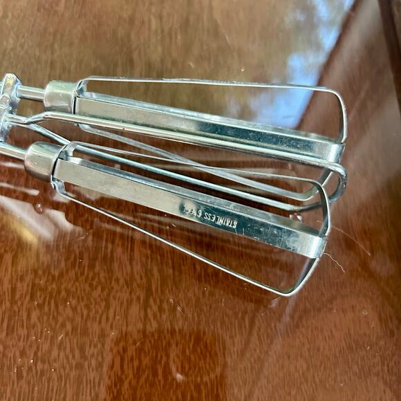 Vintage Robinson Kitchen Stainless Egg Beater Manual Hand MIxer - Picture 6 of 8